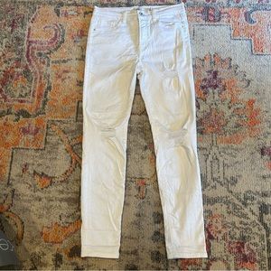 Sneak Peek jeans, size 28, mid rise, white.